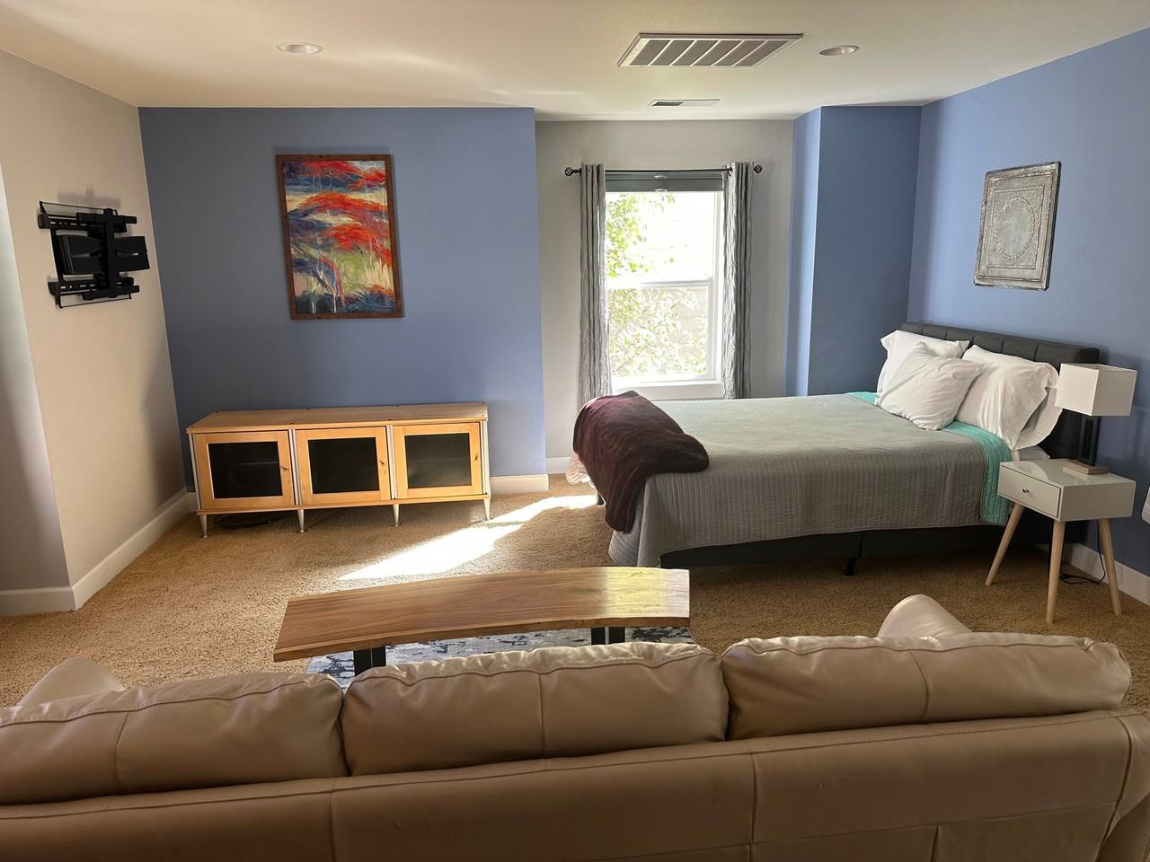 61525 Cultus Lake Ct - Photo 6 of 11