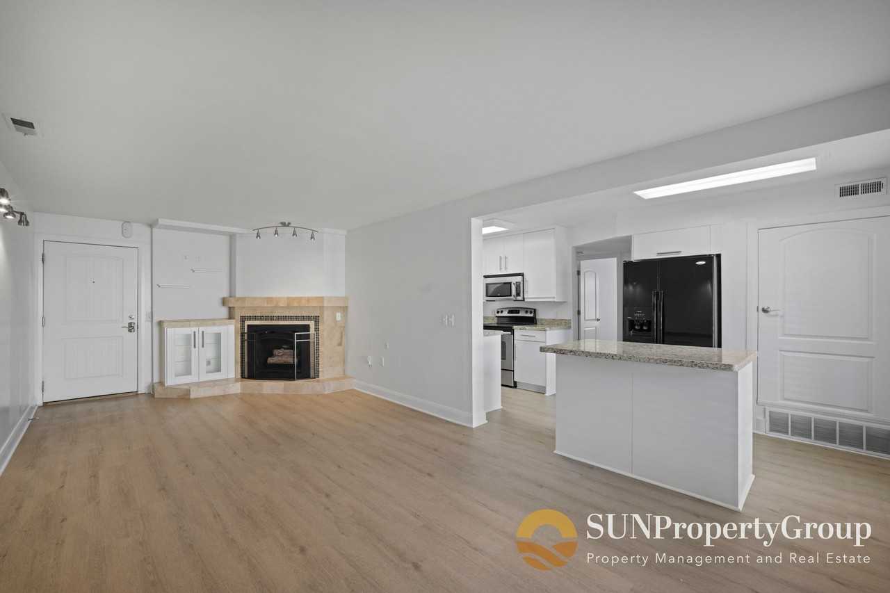 963 E St #210 - Photo 6 of 19