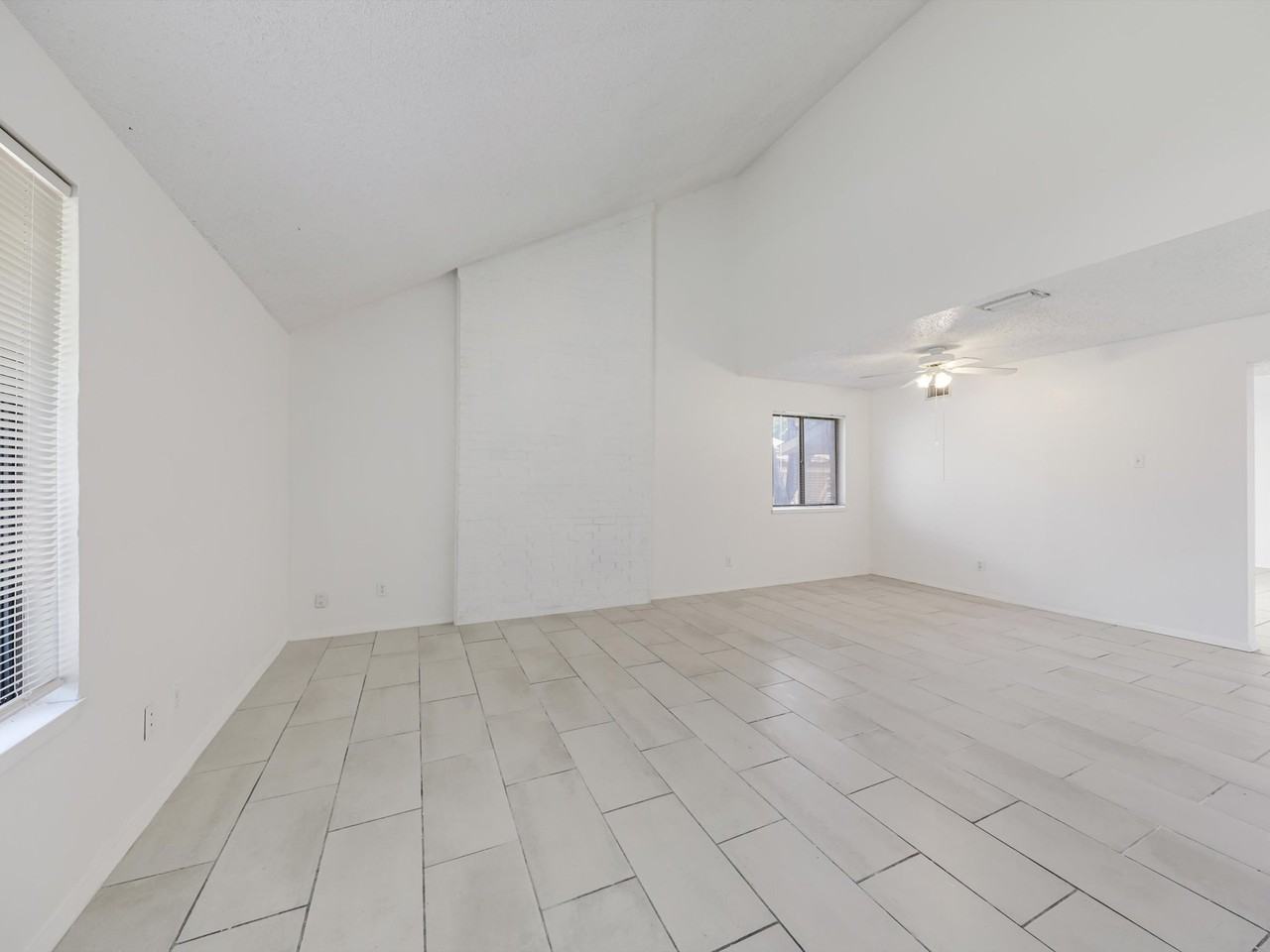 2826 Holy Cross Ln - Photo 2 of 20