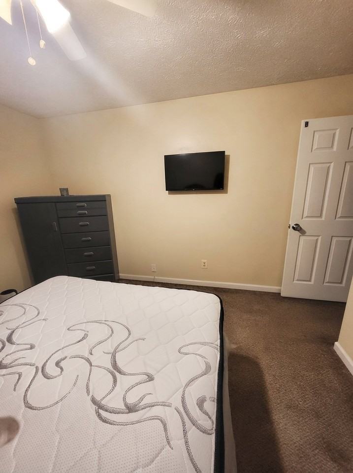 2330 Scenic Hwy - Photo 2 of 9