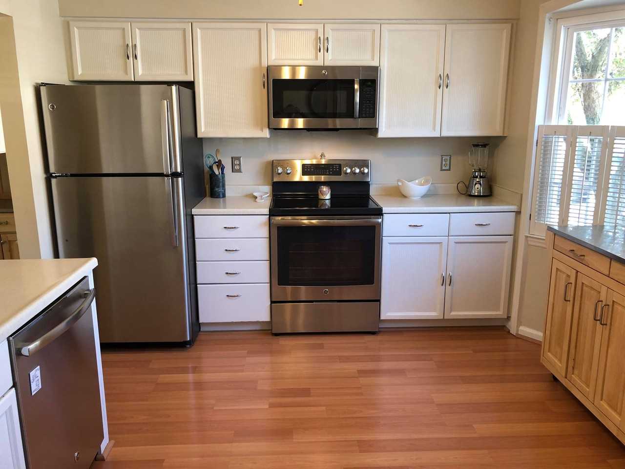 5623 Ridge View Dr - Photo 2 of 20