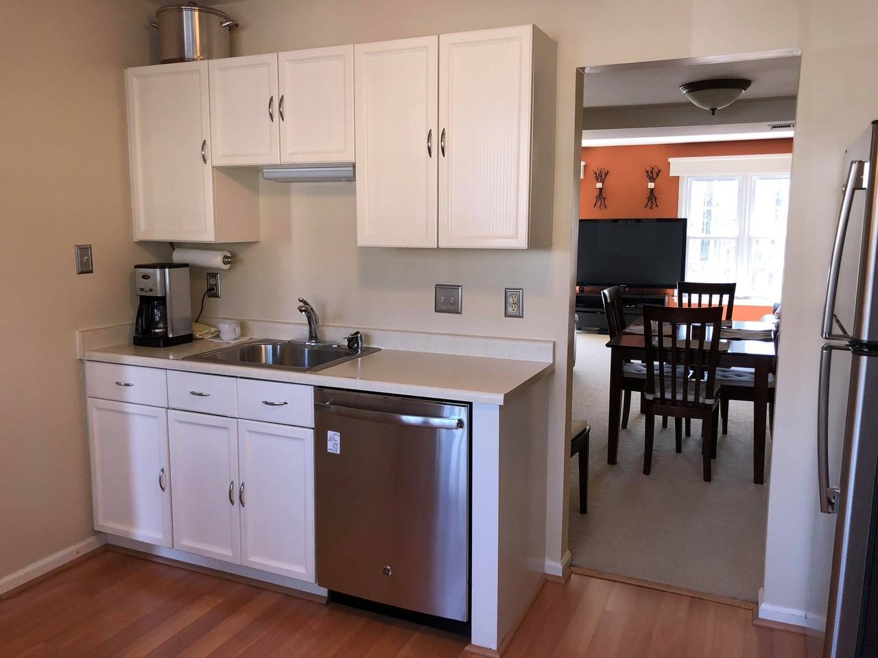5623 Ridge View Dr - Photo 3 of 20