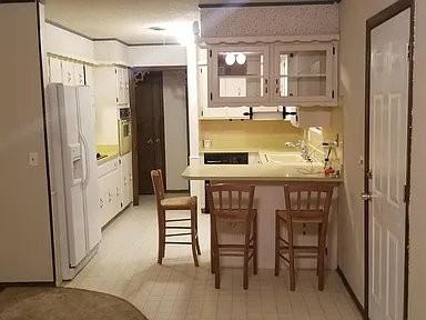 4400 Clearwell St - Photo 4 of 16