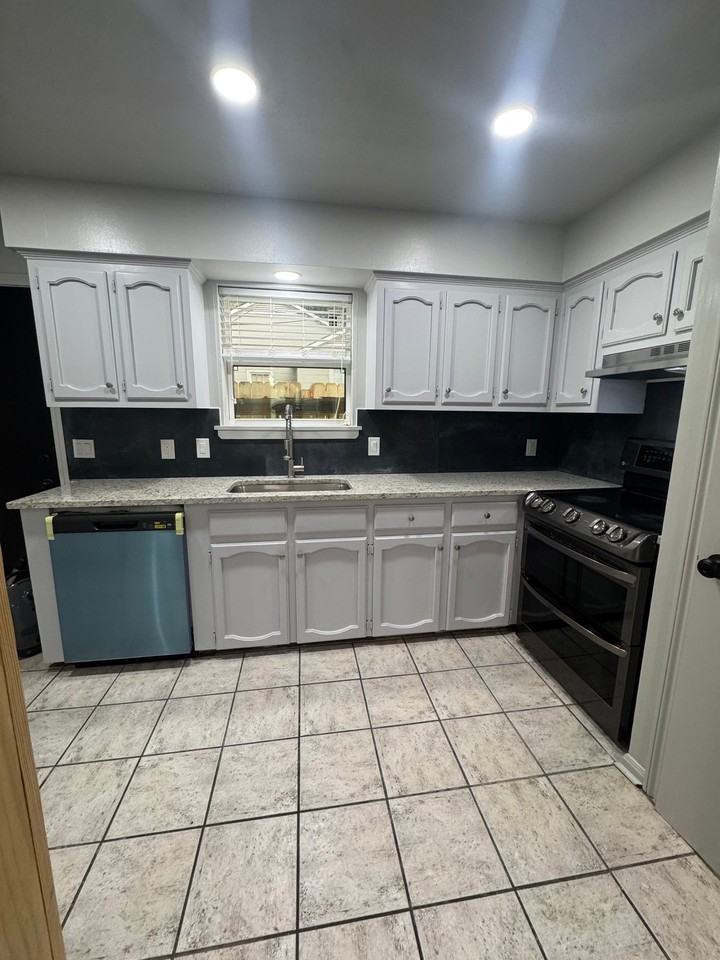 191 Bellewood Dr #A - Photo 7 of 16