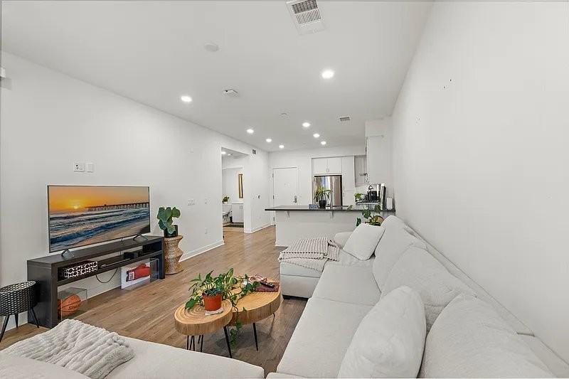 2522 Nolita #11 - Photo 3 of 19