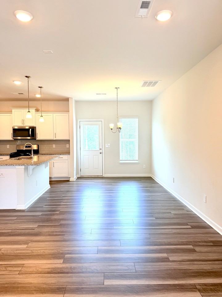 4018 Beckton Trl - Photo 3 of 19