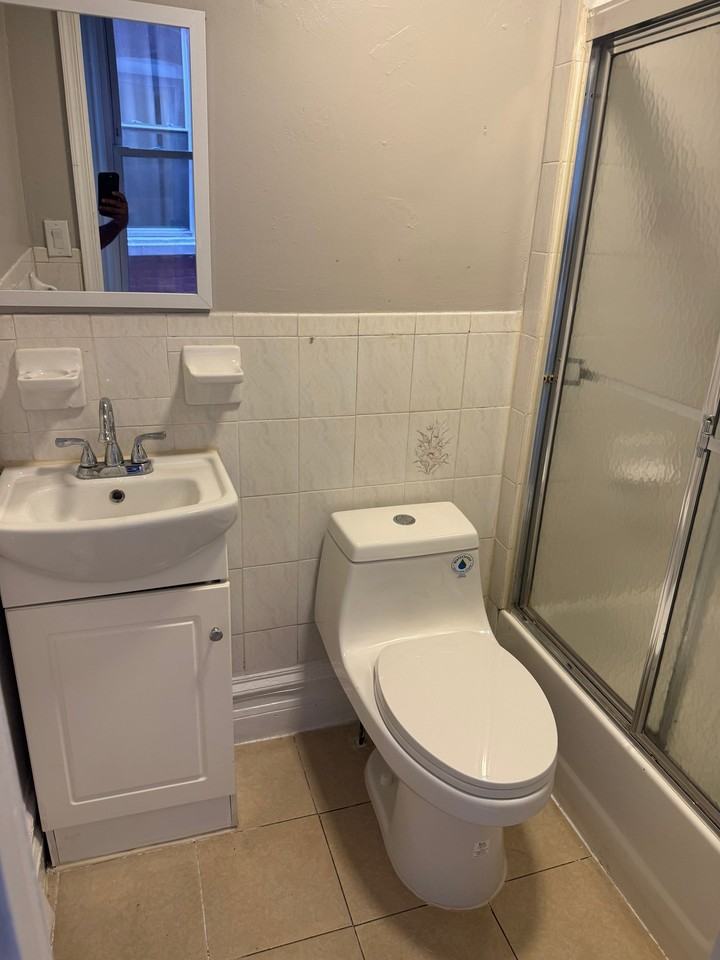 616 Elm St #CASA - Photo 5 of 20