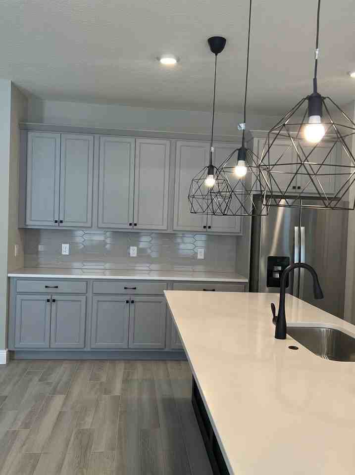 7805 Nemours Pkwy - Photo 7 of 20
