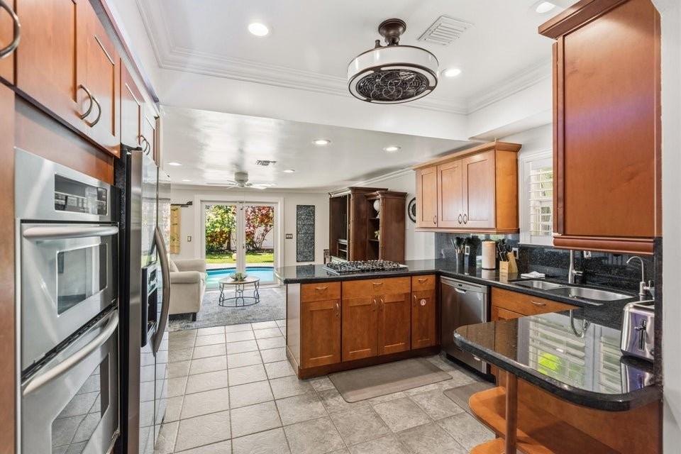 614 Se 5th Ct - Photo 5 of 10