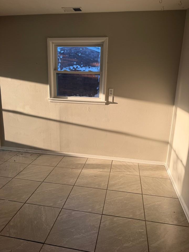 9510 Maple Rd - Photo 4 of 22