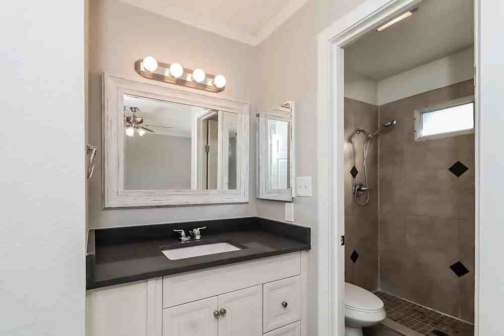 3719 W Evans Dr - Photo 3 of 13
