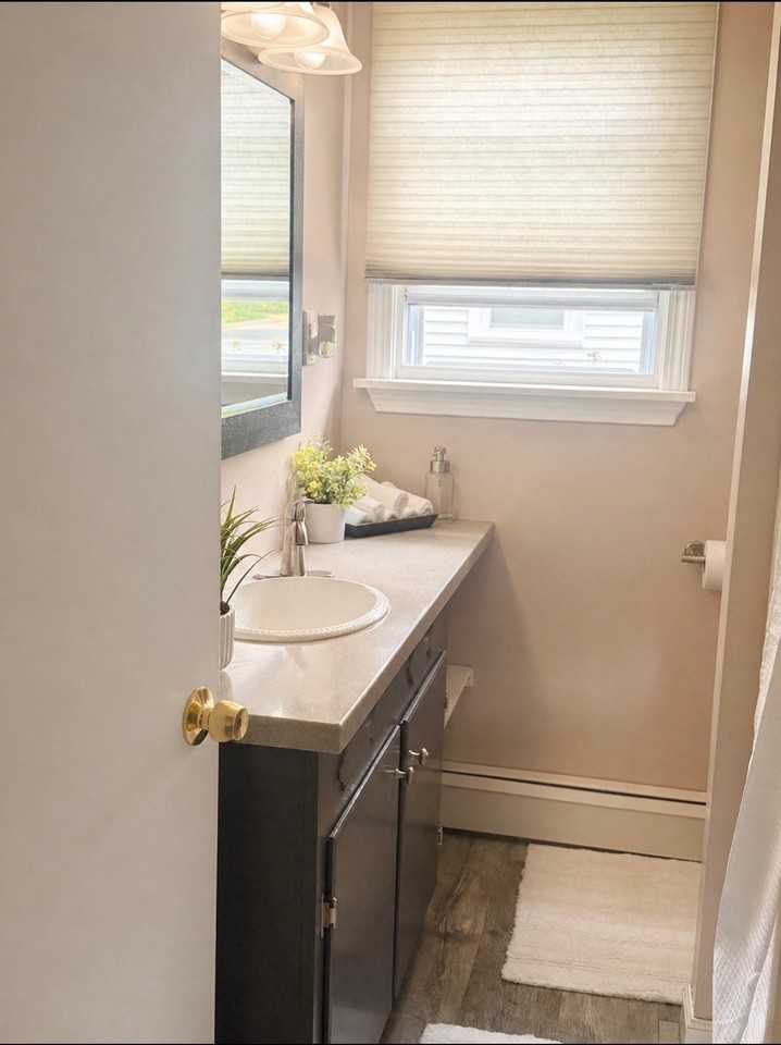 31 Cocasset St #5 - Photo 7 of 10