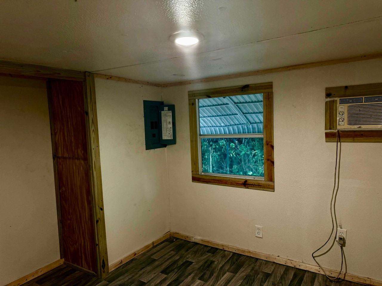 6502 Cathy Dr - Photo 4 of 7