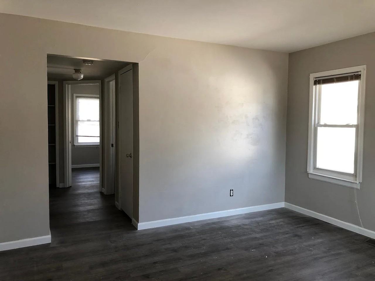 110 Chestnut Ave - Photo 4 of 14