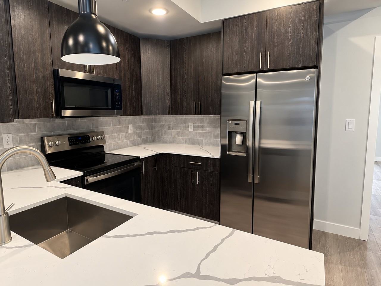2226 N Franklin St #1 - Photo 2 of 11