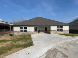 featured image of 1005 S Cherokee Ave