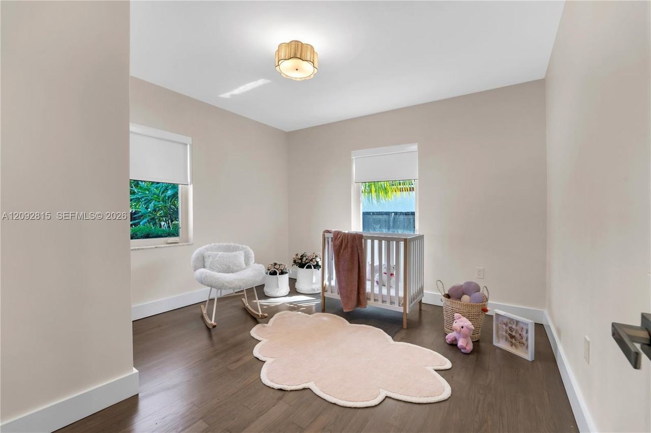 119 Nw 110th St #NA - Photo 4 of 18