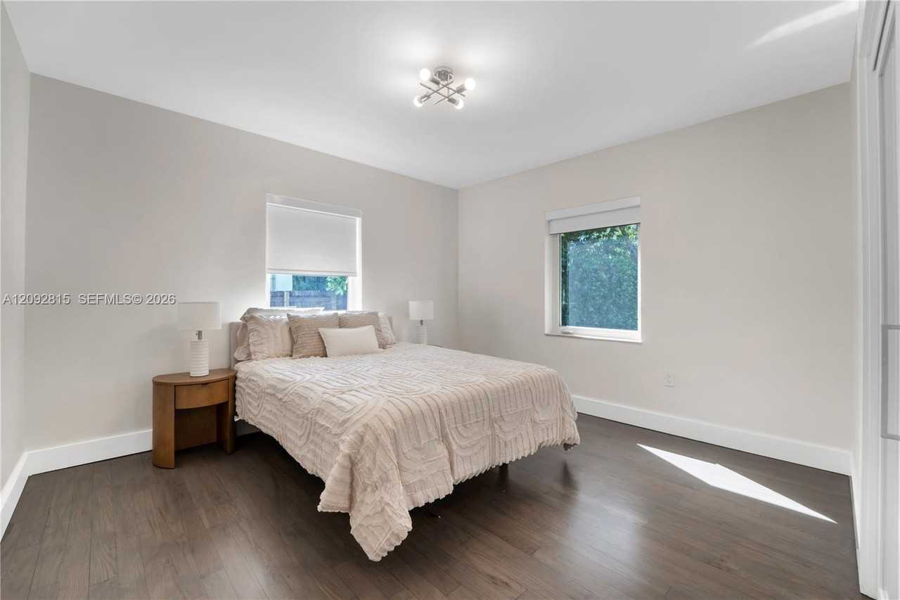 119 Nw 110th St #NA - Photo 5 of 18