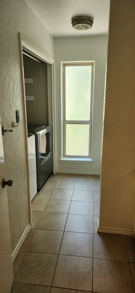 5901 Mountainwood Dr #NA - Photo 3 of 20