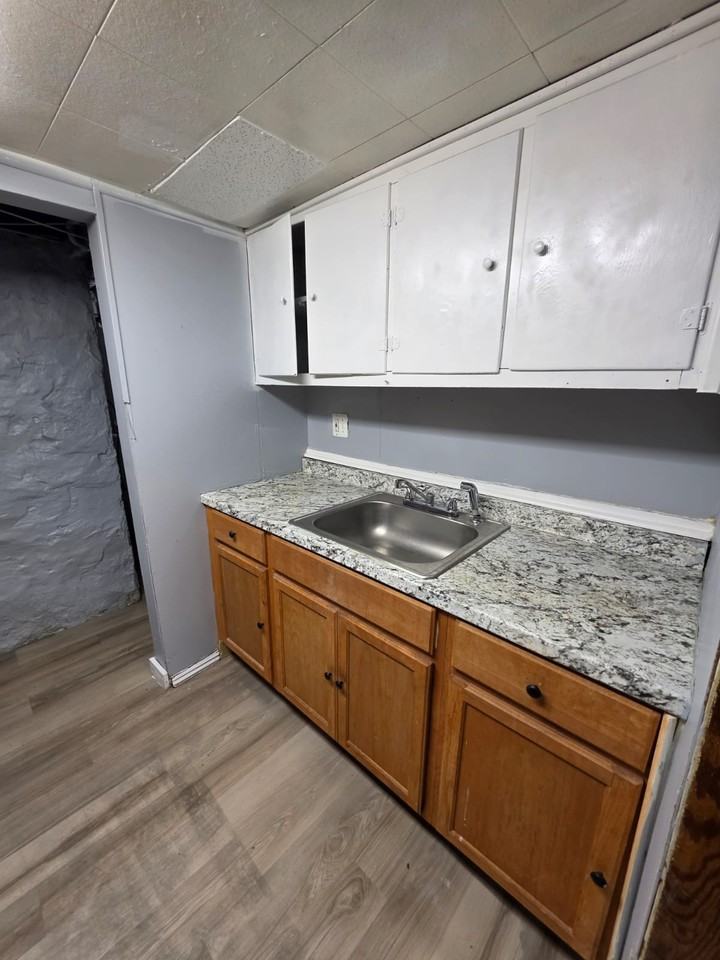 511 Baltic Ave #NA - Photo 2 of 15