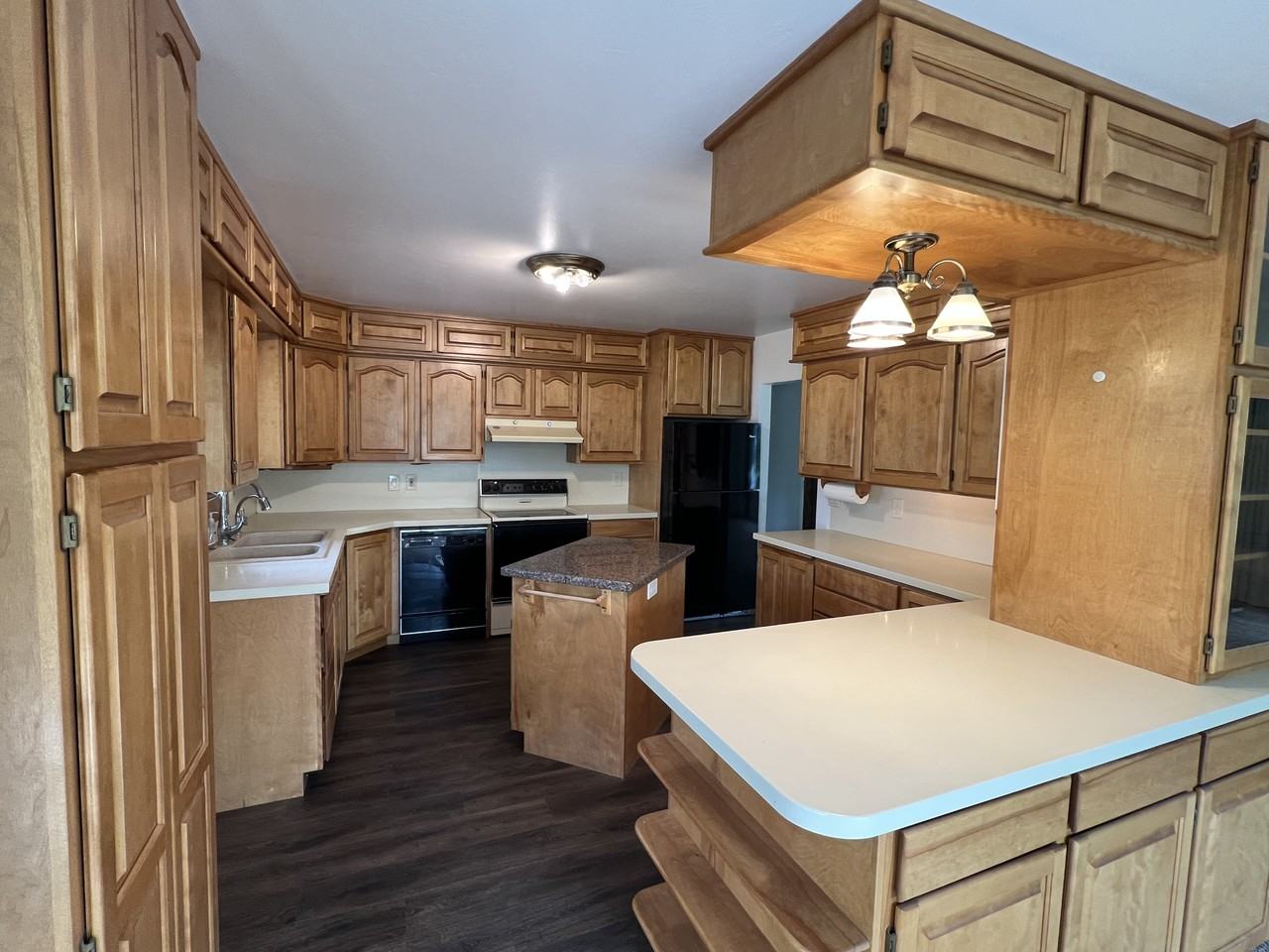 656 Leisure Dr #NA - Photo 3 of 10