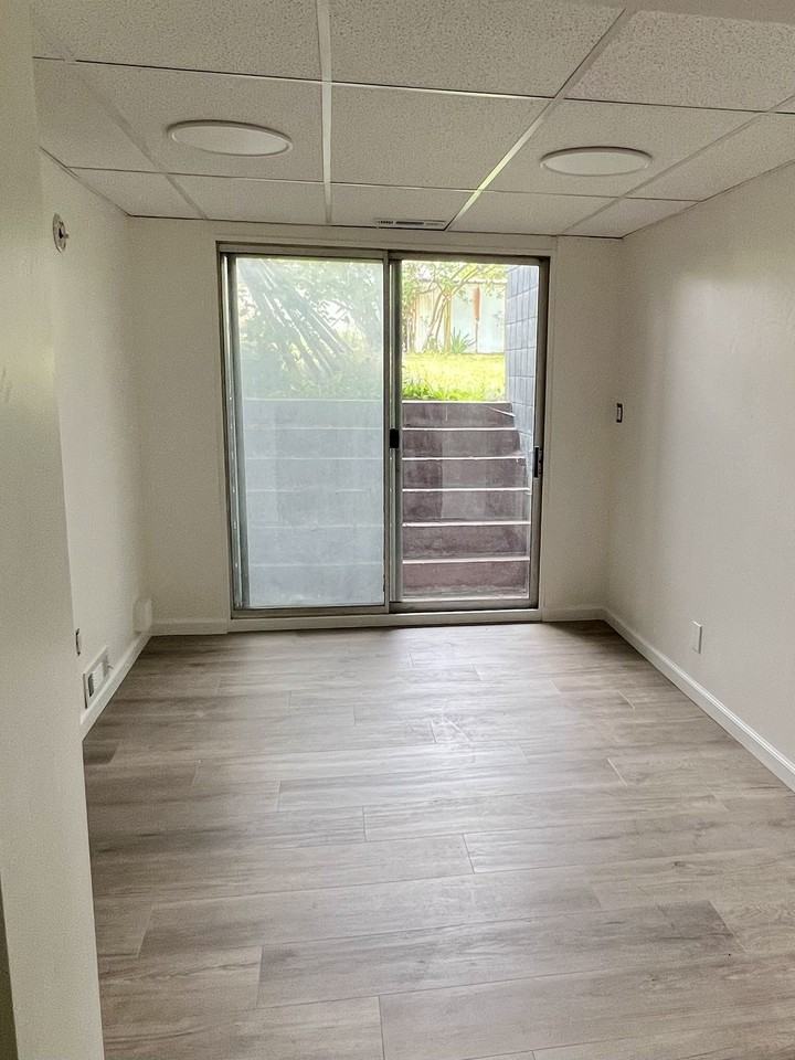 656 Leisure Dr #NA - Photo 7 of 10