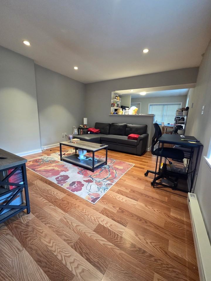 33 Washington Ave N #G - Photo 5 of 16