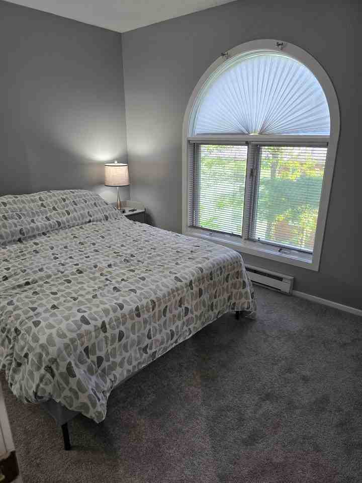 585 Park Rd #5-2 - Photo 3 of 9