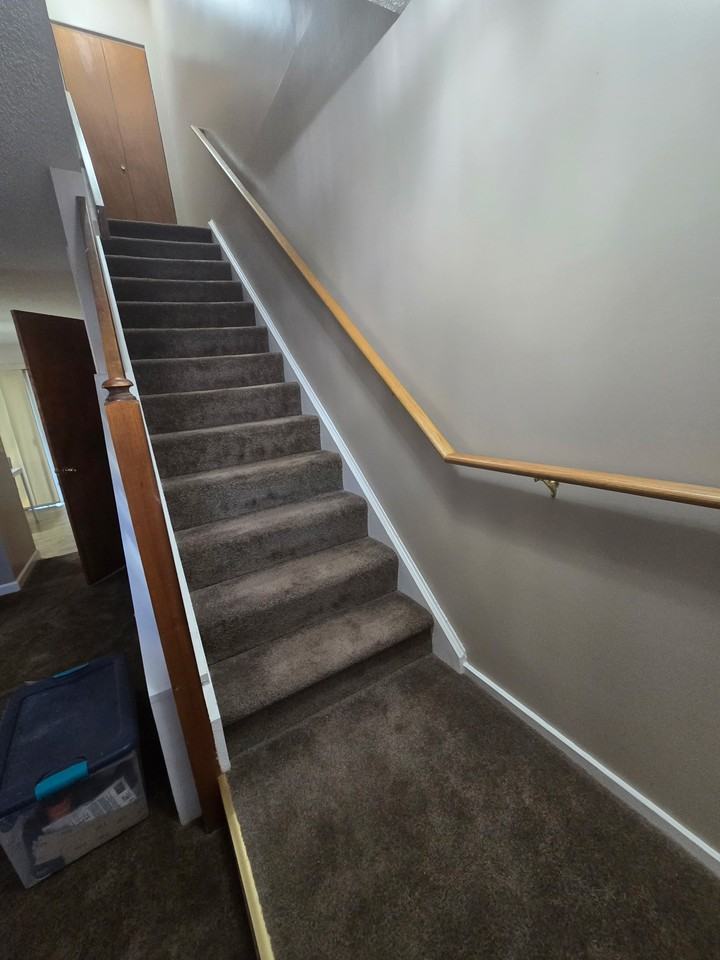 585 Park Rd #5-2 - Photo 5 of 9