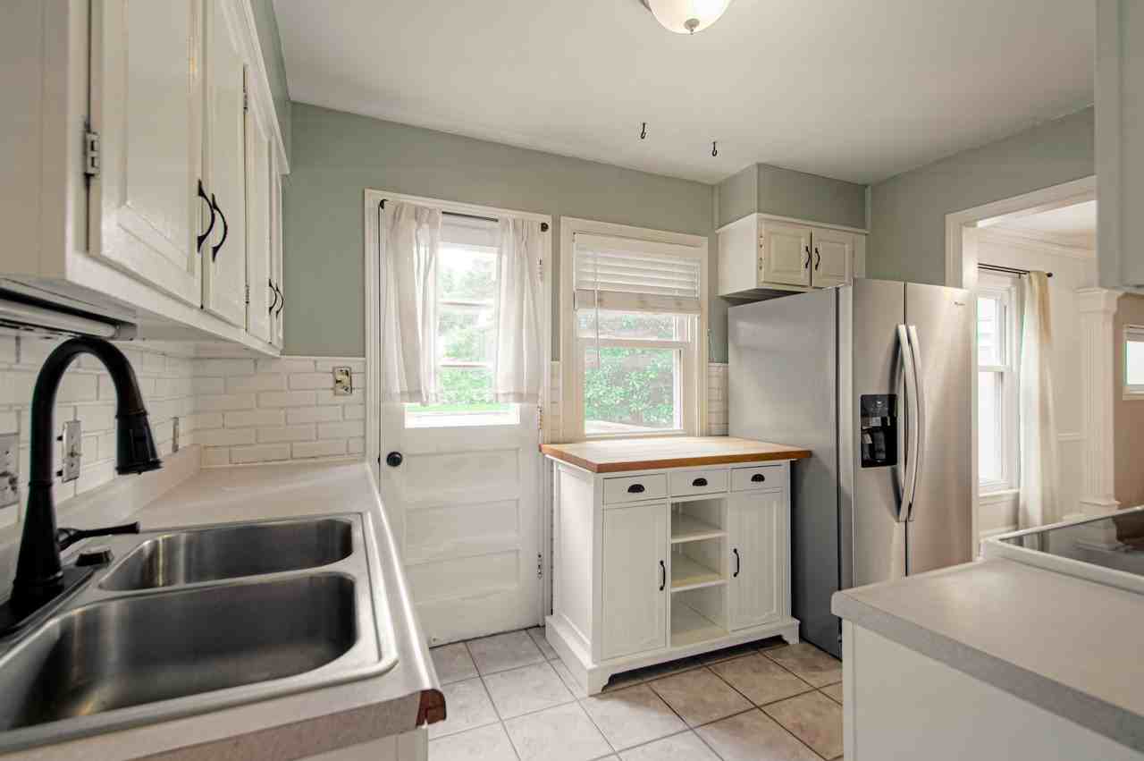 4218 W 54th St #NA - Photo 5 of 23