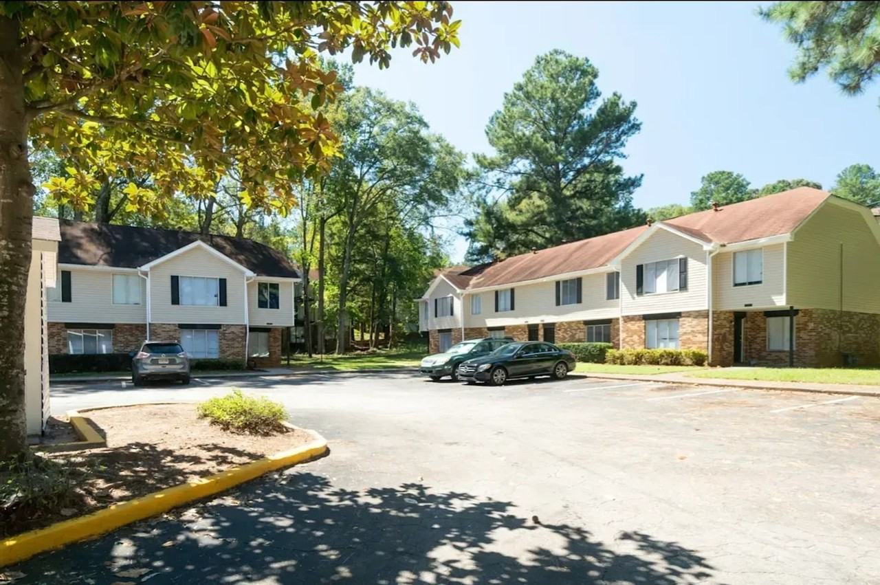 Hidden Woods Apartments - Photo 3 of 17