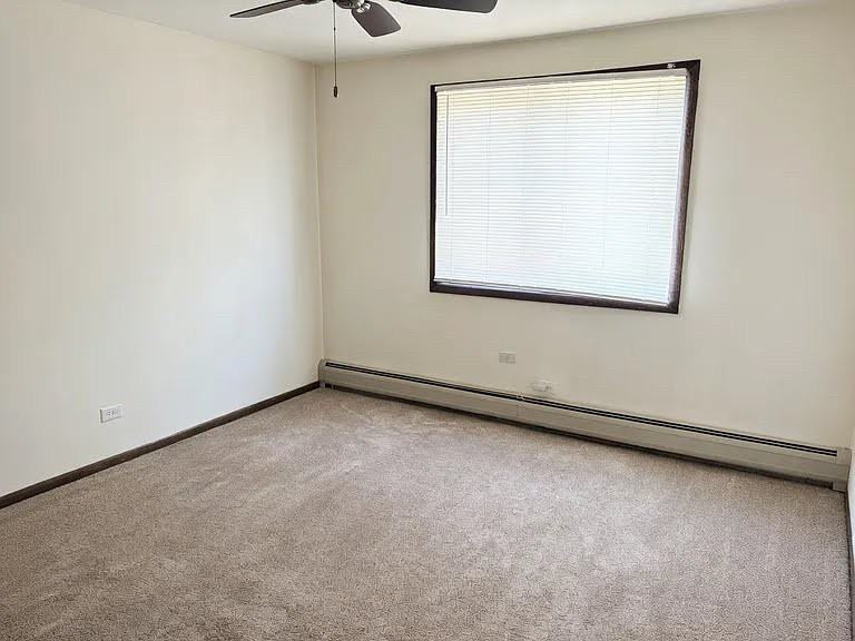 15741 Thomas Ln - Photo 6 of 6