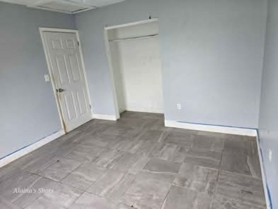 6111 Pierce St #REAR - Photo 4 of 9