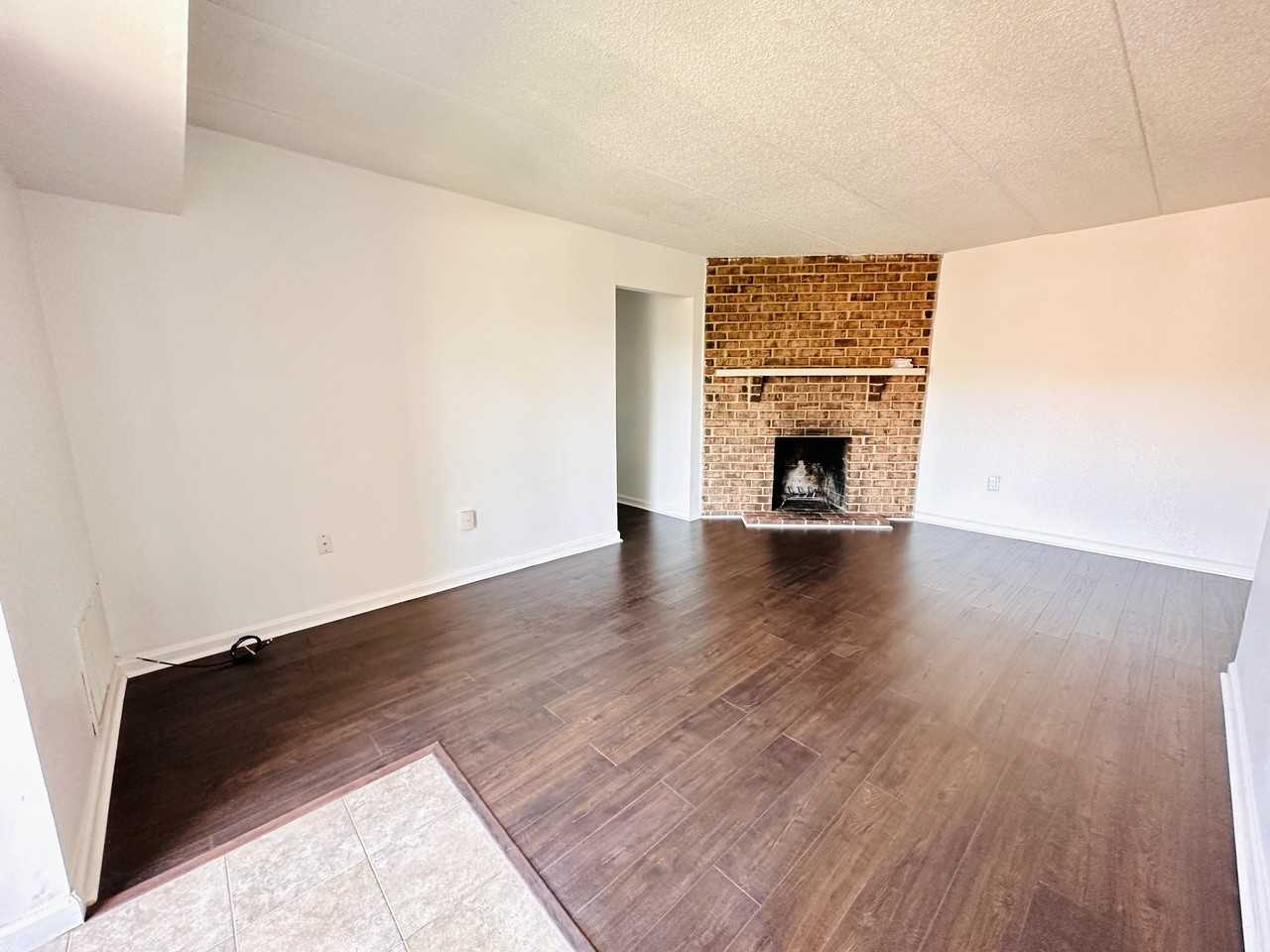 1806 Valley Dr #1806 - Photo 5 of 25