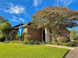 featured image of 10580 Springglen Ct