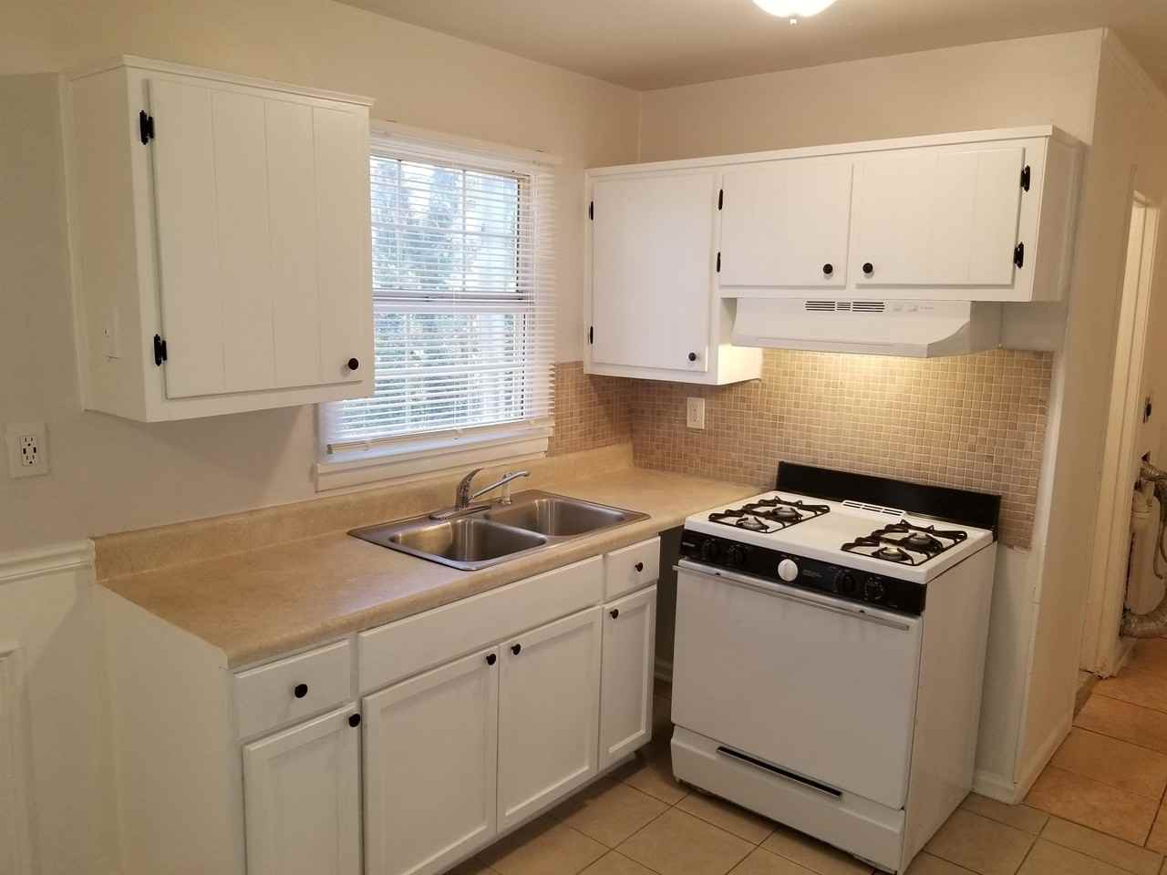 1822 Giben Rd Sw #1 - Photo 4 of 12