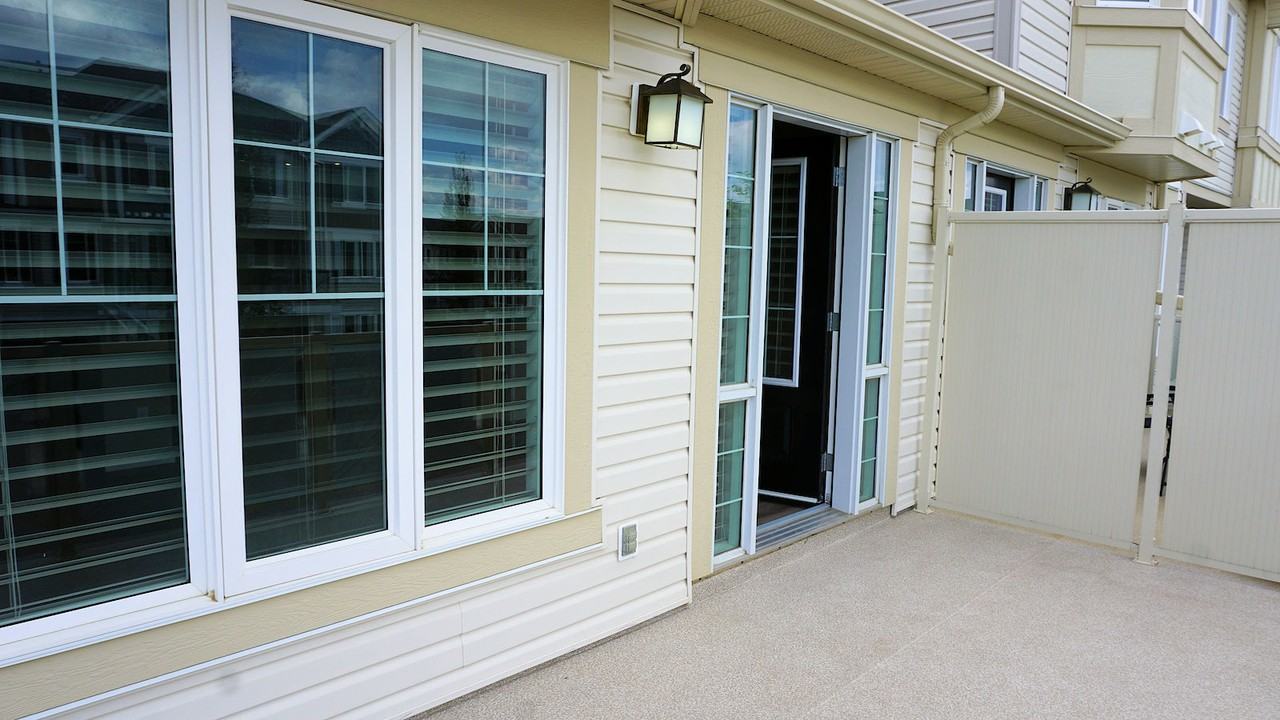 364 Windstone Gdns Sw - Photo 5 of 34