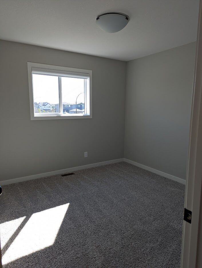 440 -440 Reynolds Ave Sw - Photo 6 of 10
