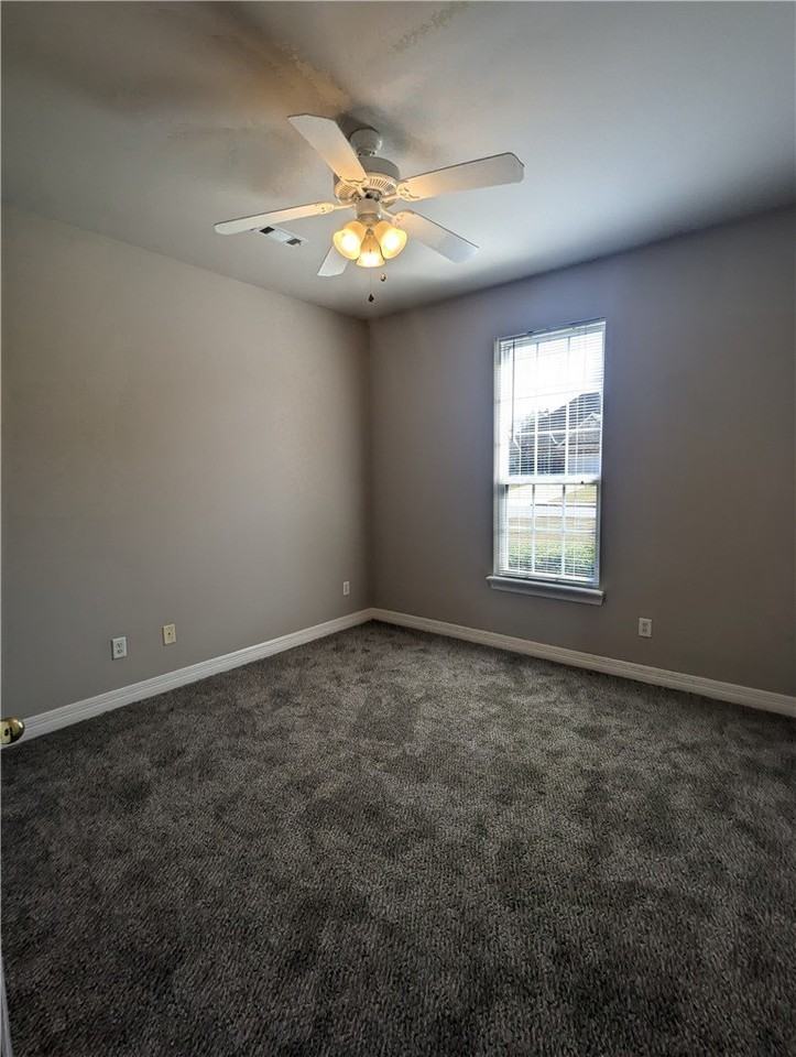 3100 Eaglecrest Cir - Photo 7 of 7