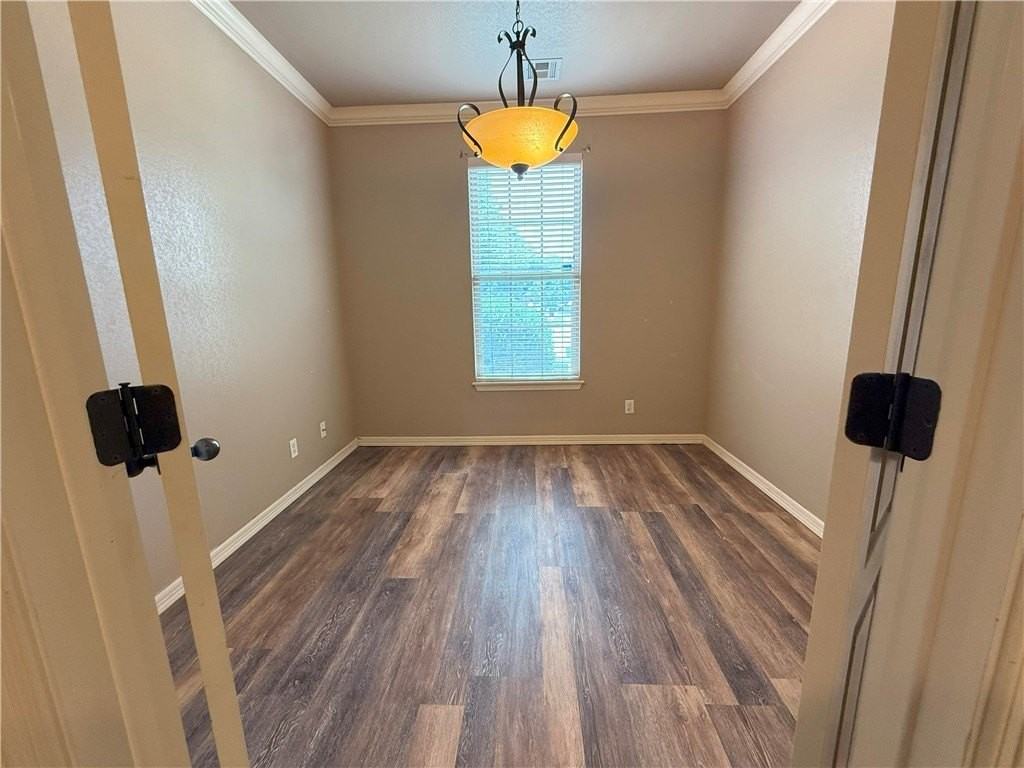 108 E Granada St - Photo 5 of 16