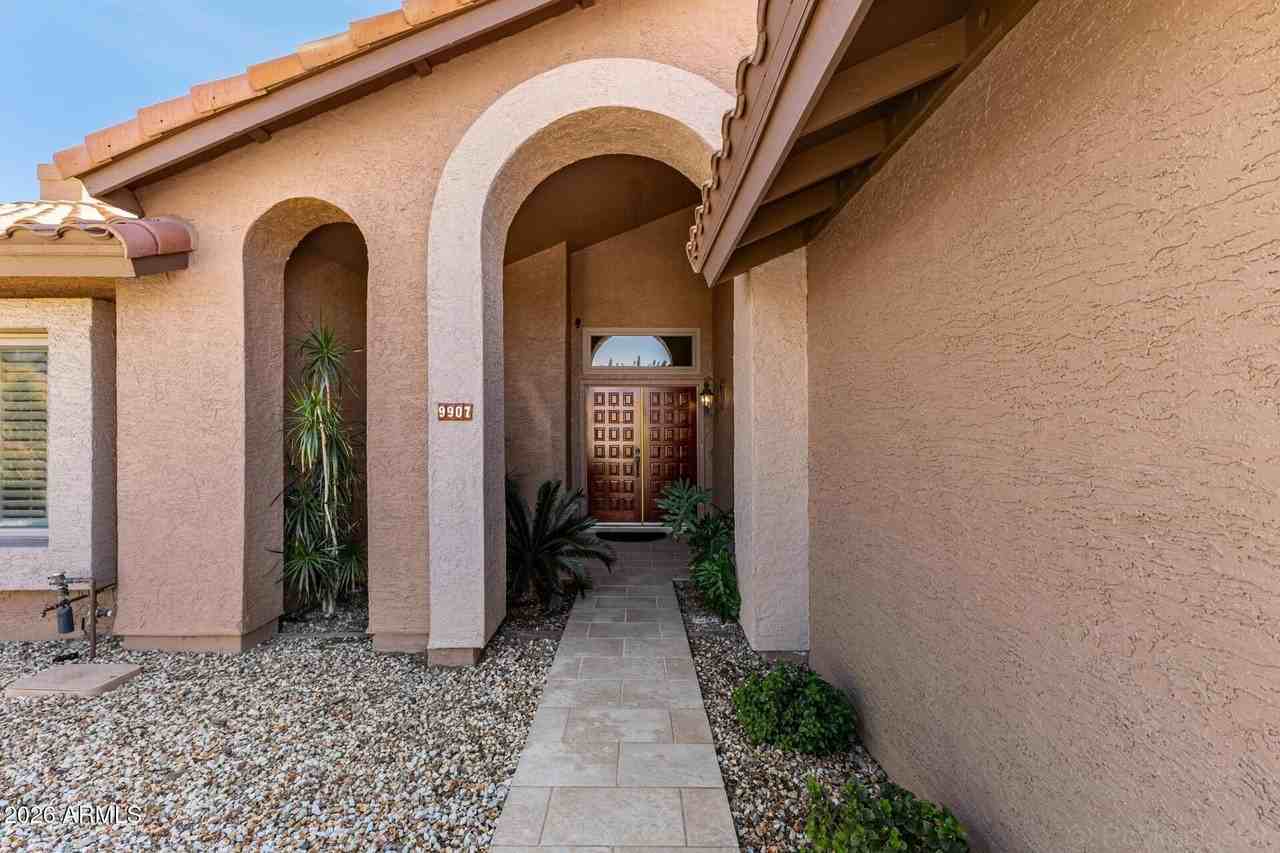9907 E Wood Dr - Photo 6 of 41