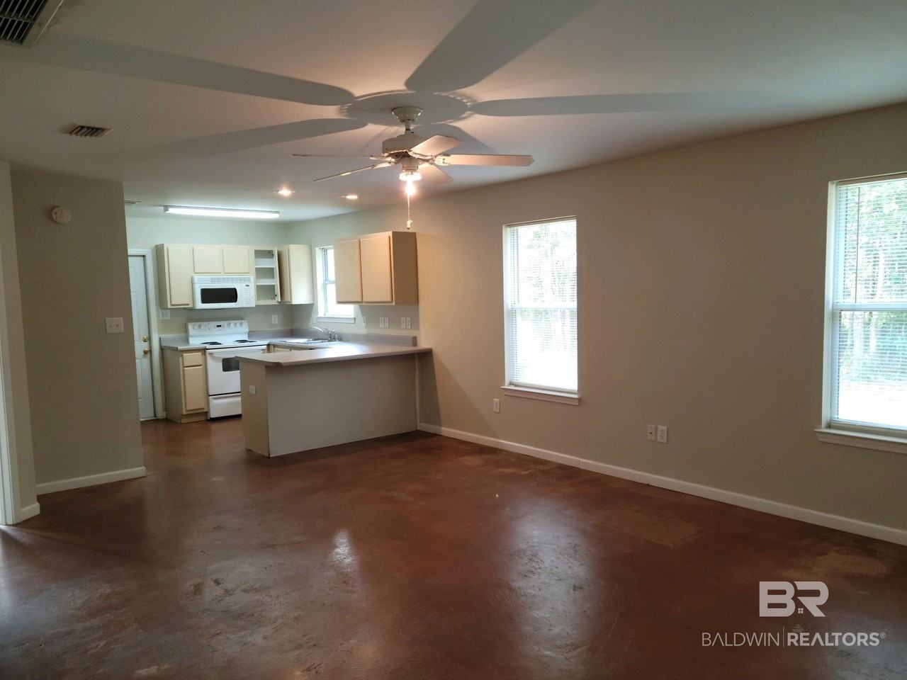 18390 W Hammond St #B - Photo 4 of 15