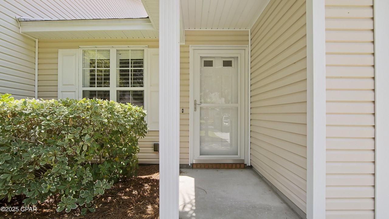 74 Park Pl - Photo 3 of 29