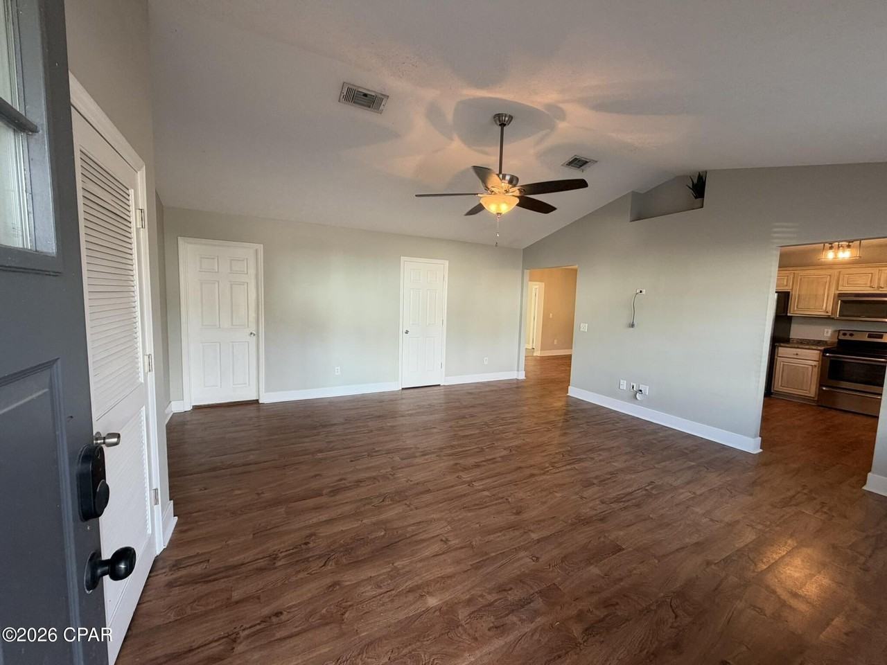 936 Pelican Pl - Photo 2 of 24