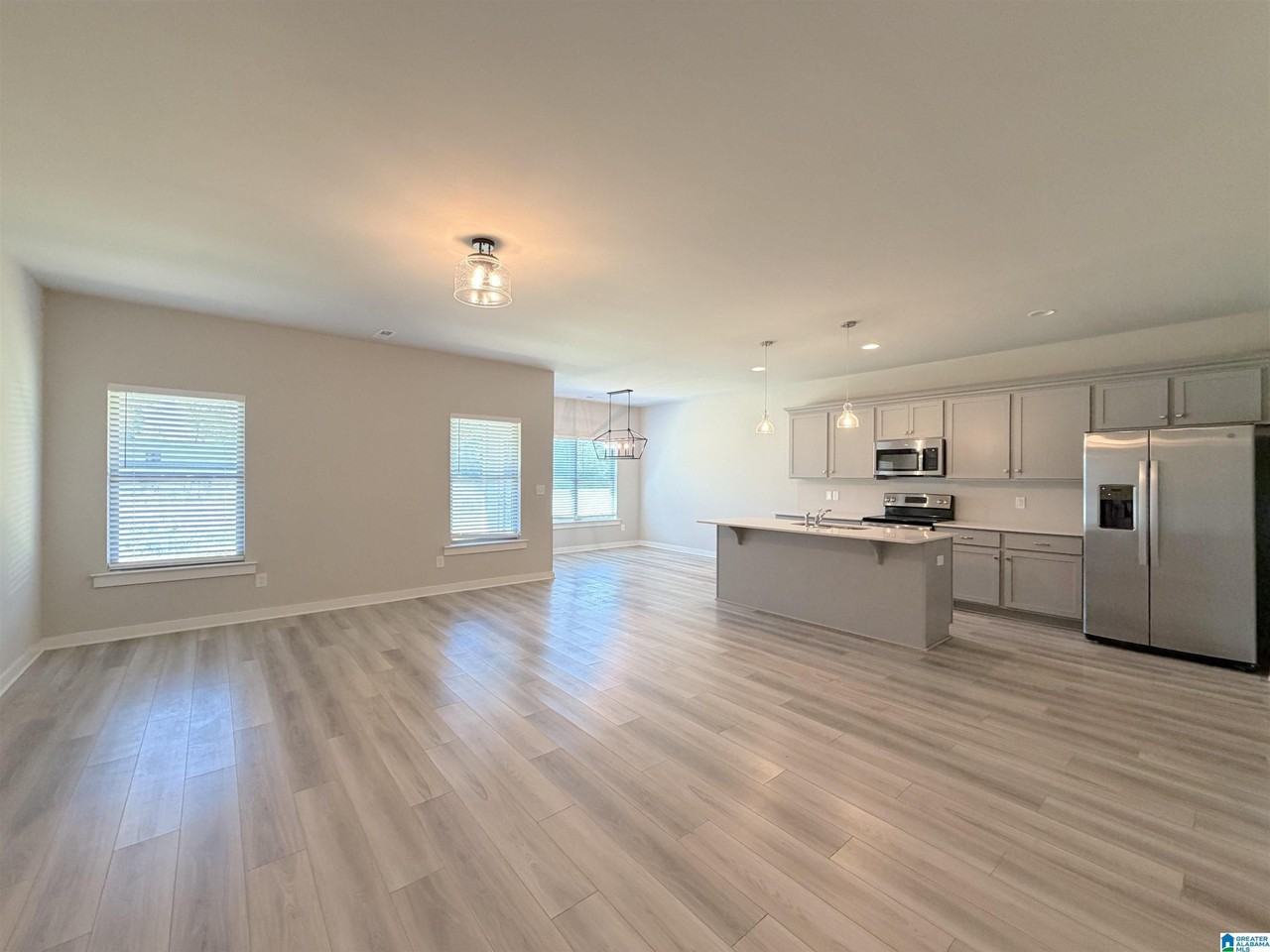 336 Shady Ln - Photo 6 of 38