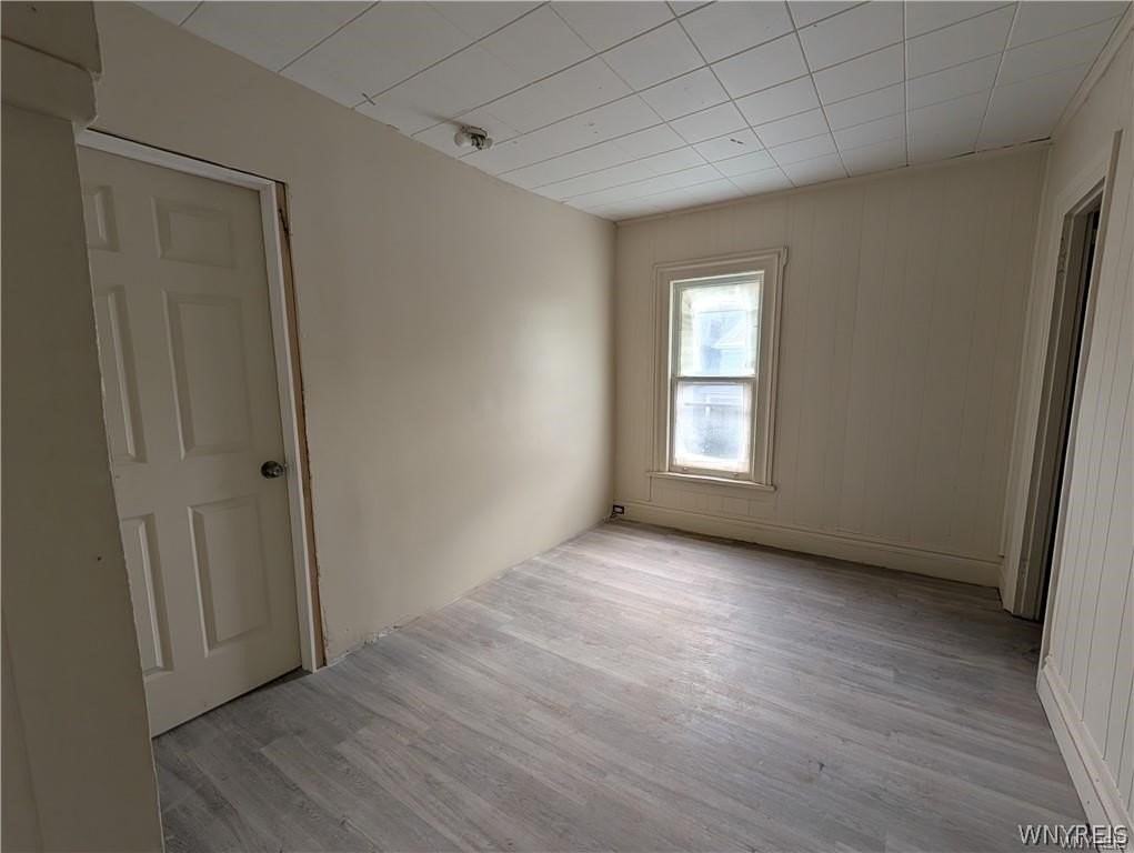 616 7th St - Photo 3 of 12