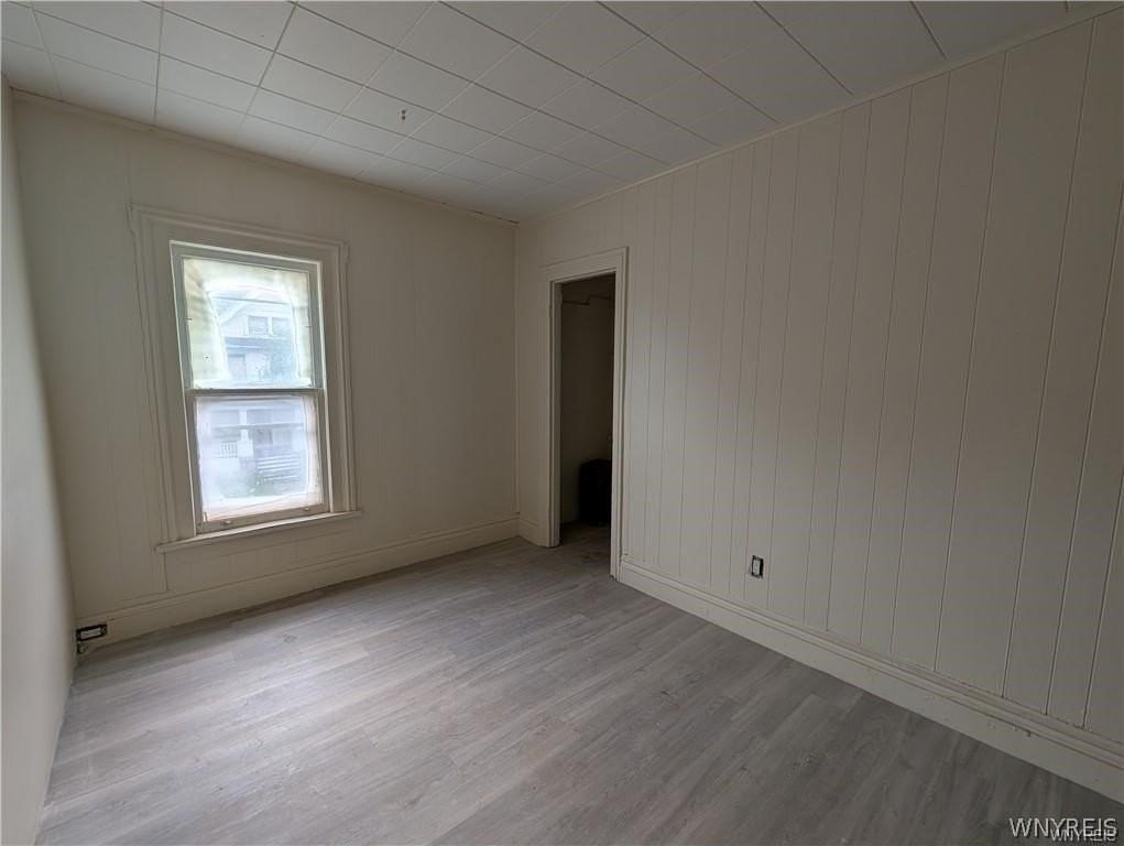 616 7th St - Photo 5 of 12