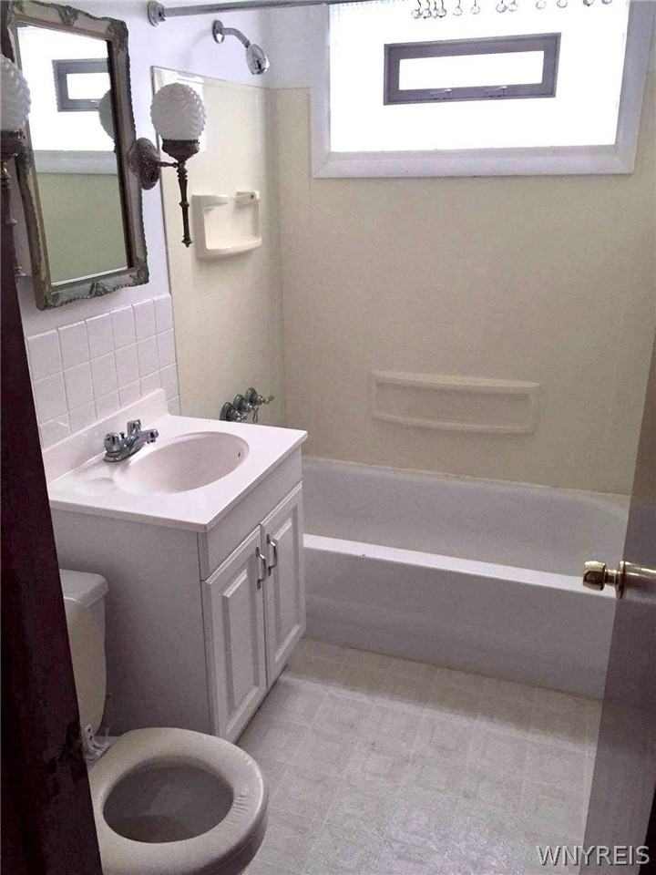 224 Ivyhurst Cir - Photo 5 of 9