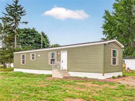 featured image of 2131 Brooks Ln