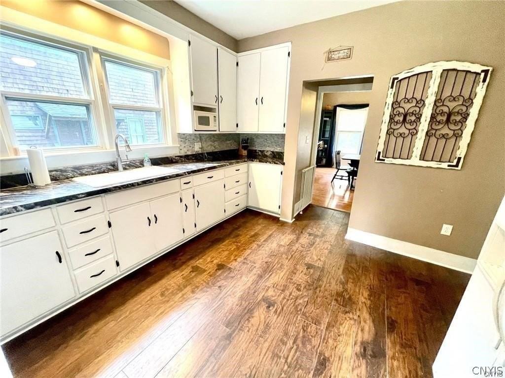18 Washington St - Photo 3 of 14